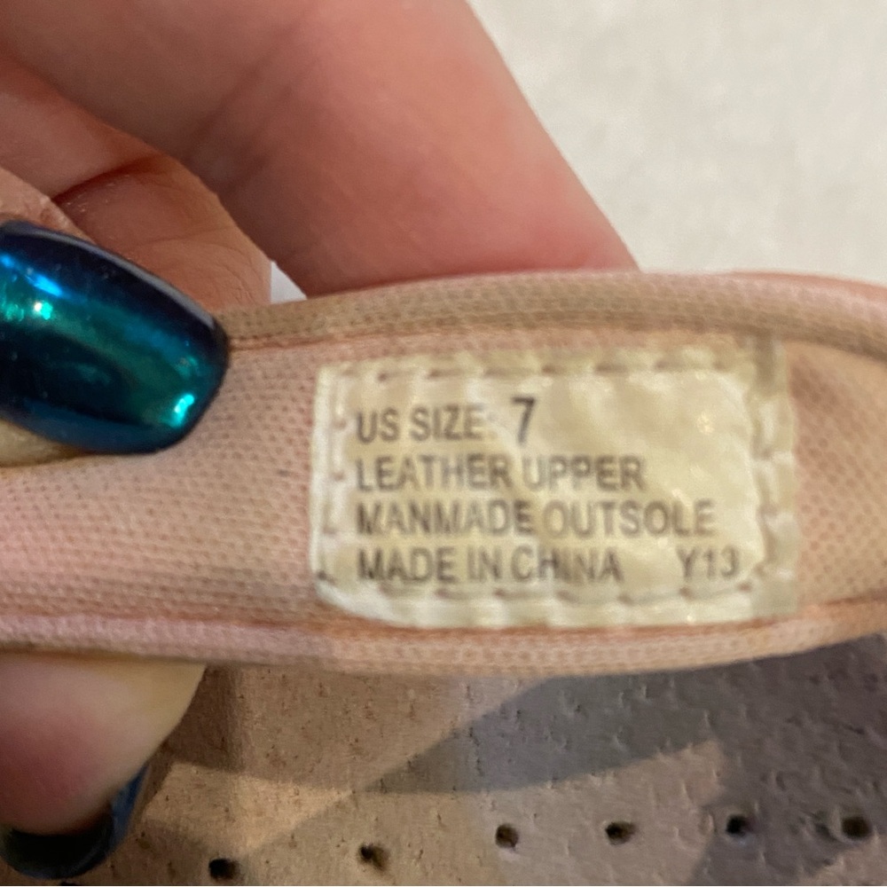 Volatile Rhinestone Strap Pink-Beige Wedge Heel Thong Sandals FlipFlops Sz 7 VGC - Picture 14 of 15